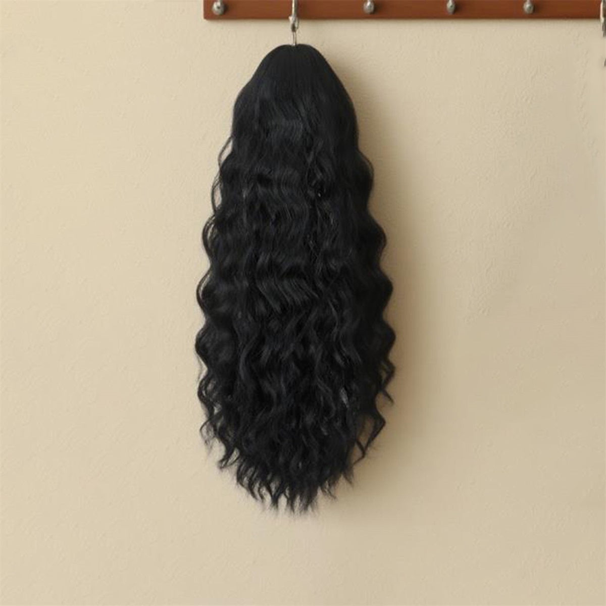 Long Wavy Ponytail Extension for Women - Natural Looking Black Clip-In Hairpiece with Secure Hold, Versatile for Daily Wear & Special Occasions, Easy Maintenance, Stylish Hair Accessory, Highquality Hairpiece